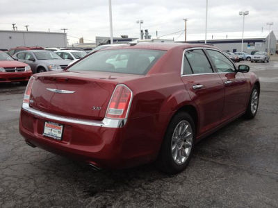 2012 Chrysler 300  Limited