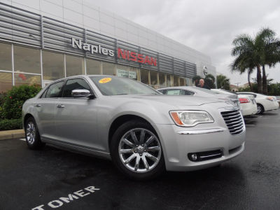 2012 Chrysler 300  Limited