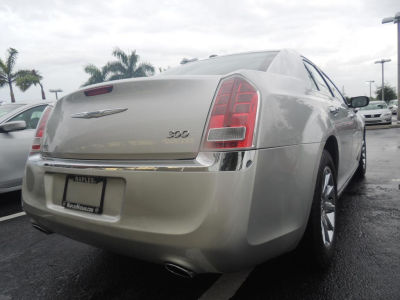 2012 Chrysler 300  Limited