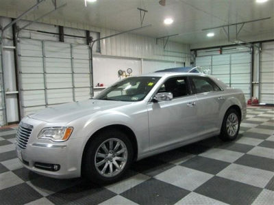 2012 Chrysler 300  Limited