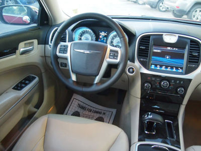 2012 Chrysler 300  Limited