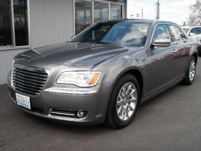 2012 Chrysler 300  Limited