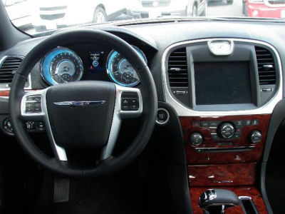 2012 Chrysler 300  Limited