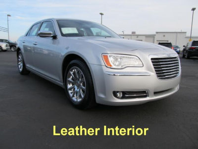 2012 Chrysler 300  Limited
