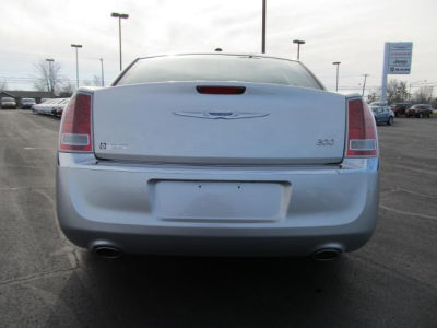 2012 Chrysler 300  Limited