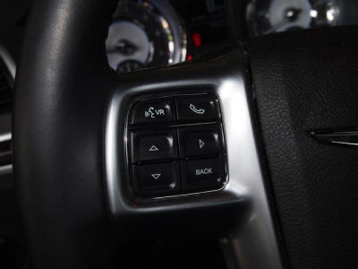 2011 Chrysler 300  Limited