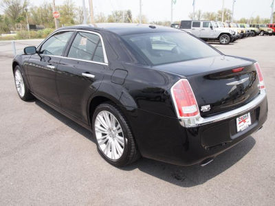 2011 Chrysler 300  Limited