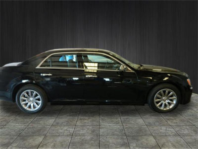 2012 Chrysler 300  Limited