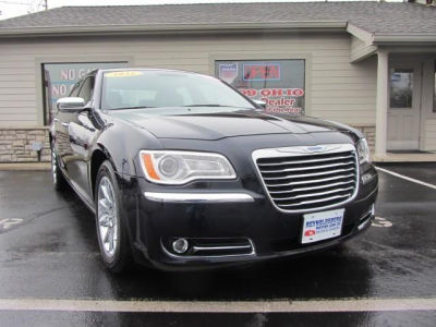 2012 Chrysler 300  Limited