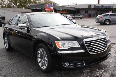 2012 Chrysler 300  Limited