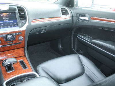 2012 Chrysler 300  Limited