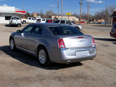 2011 Chrysler 300  Limited