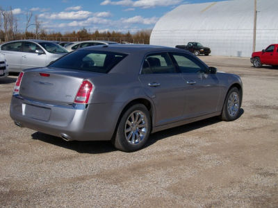2011 Chrysler 300  Limited