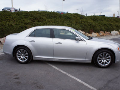 2012 Chrysler 300  Limited