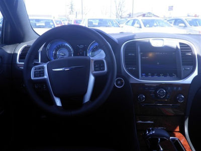 2013 Chrysler 300  Base