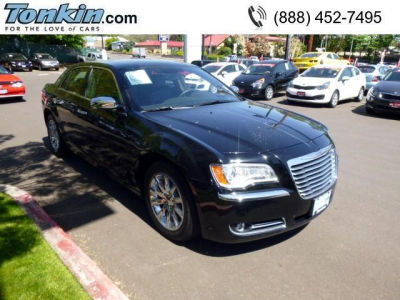 2012 Chrysler 300  Limited