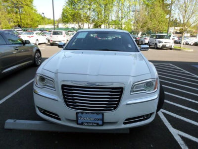 2012 Chrysler 300  Limited