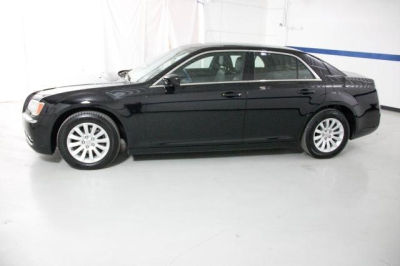 2013 Chrysler 300  Base