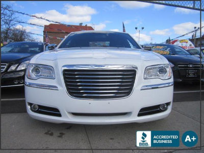 2012 Chrysler 300  Limited