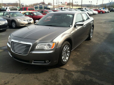 2012 Chrysler 300  Limited