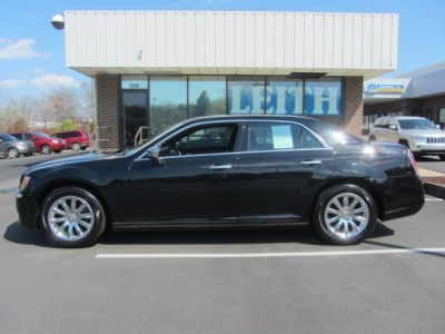 2012 Chrysler 300  Limited