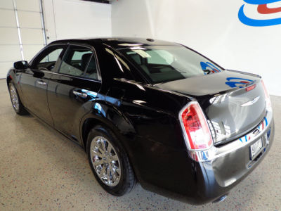 2012 Chrysler 300  Limited