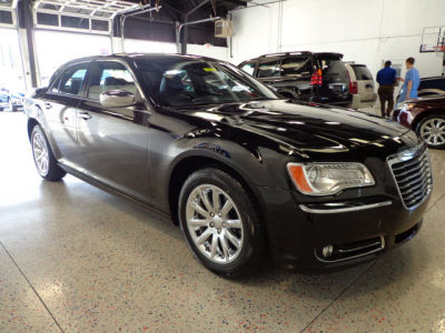 2012 Chrysler 300  Limited