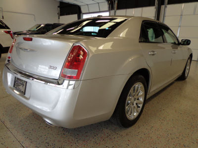 2012 Chrysler 300  Limited
