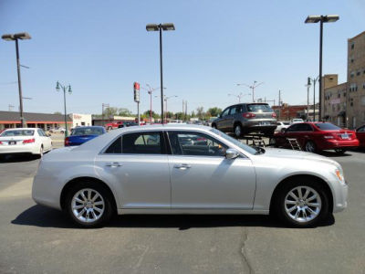 2012 Chrysler 300  Limited