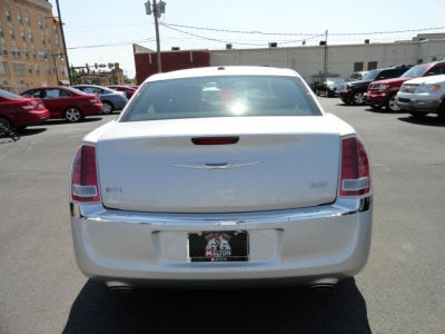 2012 Chrysler 300  Limited