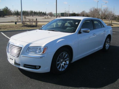 2012 Chrysler 300  Limited