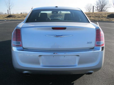 2012 Chrysler 300  Limited