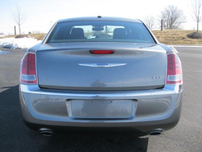 2012 Chrysler 300  Limited