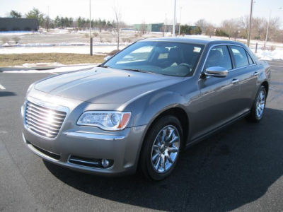 2012 Chrysler 300  Limited