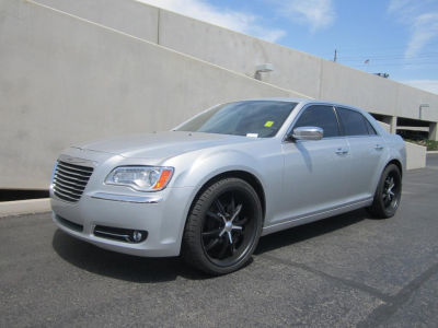 2012 Chrysler 300  Limited