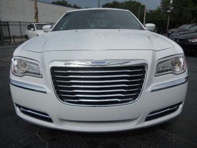 2013 Chrysler 300