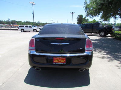 2011 Chrysler 300  Limited