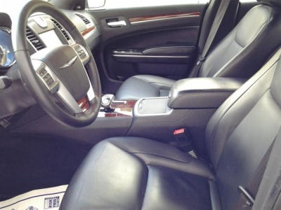 2012 Chrysler 300  Limited