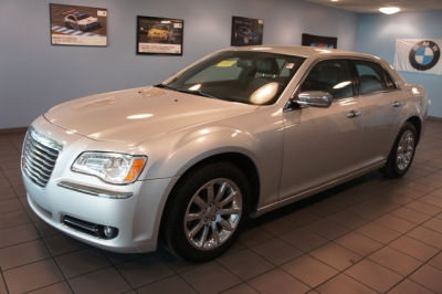 2012 Chrysler 300  Limited