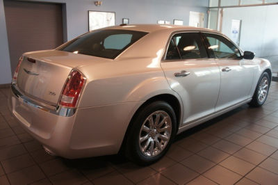 2012 Chrysler 300  Limited