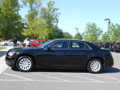 2013 Chrysler 300  Base