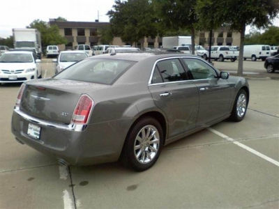 2012 Chrysler 300  Limited