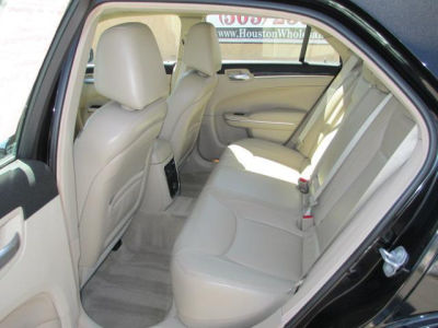 2012 Chrysler 300  Limited