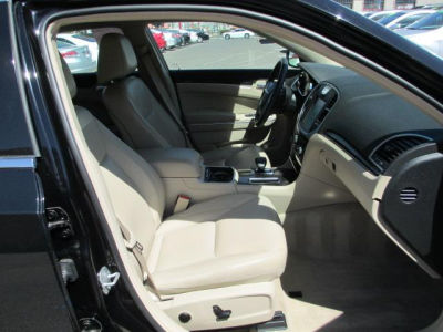 2012 Chrysler 300  Limited