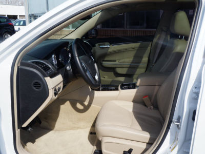 2011 Chrysler 300  Limited