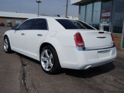 2011 Chrysler 300  Limited