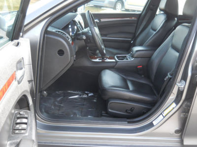 2012 Chrysler 300  Limited