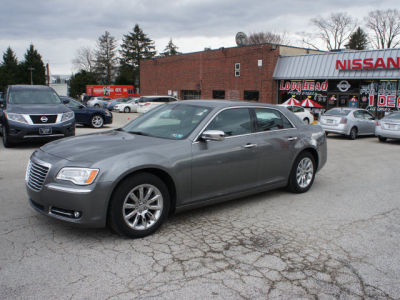 2012 Chrysler 300  Limited