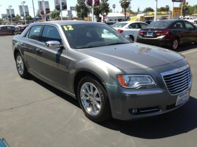 2012 Chrysler 300  Limited