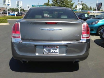 2012 Chrysler 300  Limited